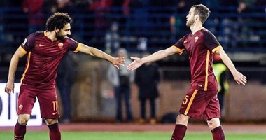 محمد صلاح يحتفل بشراكة لقب "هداف روما" مع بيانيتش