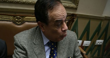 بالصور.. كمال أحمد بعد ضرب عكاشة بـ"الجزمة": هذه رسالة الزعيم عبد الناصر للخائن