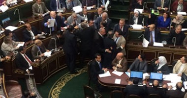 بدء الجلسة العامة لمجلس النواب لمناقشة بيان الحكومة
