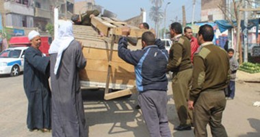 إزالة ورفع 214 حالة إشغالات بشوارع بنى سويف