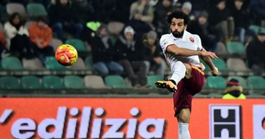 صحف إيطاليا: محمد صلاح يقود هجوم روما أمام سامبدوريا