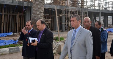 بالصور.. محافظون يواجهون إهمال الأطباء والمحليات.. إحالة 245 موظفا للتحقيق فى يوم.. 158 طبيبا بمستشفى سمنود.. و20 عاملا بمستشفى بلطيم.. و23 بصدفا