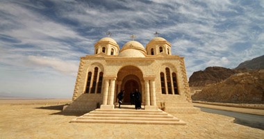 فى عيد وفاته.. 7 معلومات لا تعرفها عن الأنبا أنطونيوس أبو الرهبان الأقباط