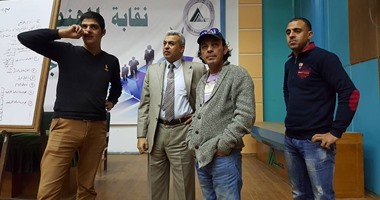 علاء مرسى يعرض اليوم "مجانين فى قناة فضائية" على مسرح نادى المهندسين بدمياط