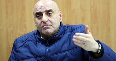 عزمى مجاهد: حياتو لا يجرؤ على نقل مقر "كاف" من مصر