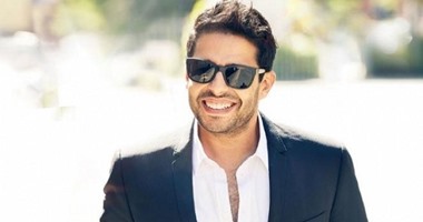 الفلك يفاجئ حماقى..ابتعاد لمدة سنة عن الأضواء واستقرار على الصعيد العاطفى