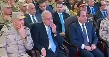 السيسى يطالب القوات المسلحة بتخفيف القيود فى التعامل مع الشركات المدنية