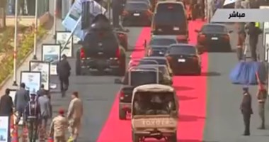 بالفيديو.. الشئون المعنوية عن "السجادة الحمراء": ليست مكلفة.. ونستخدمها منذ 3 سنوات