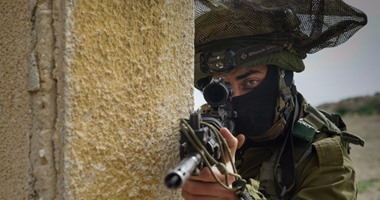 يديعوت:سرقة أسلحة متطورة من مخازن الجيش الإسرائيلى وإحالة المسئولين للتحقيق
