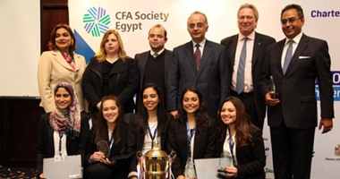 الجامعة الأمريكية تفوز بمسابقة "المحللين الماليين" لعام 2016