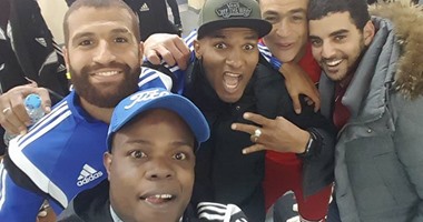مالودا يحتفل مع لاعبى دجلة بالفوز على الاتحاد