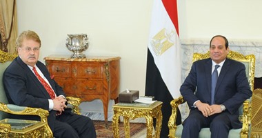 السيسى يؤكد لوفد البرلمان الأوروبى أهمية التوازن بين إرساء الأمن والحريات