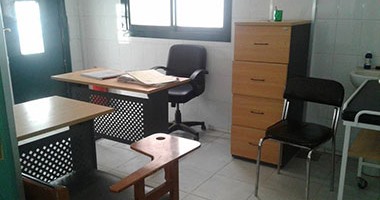 رئيس مدينة سمنود يحيل 33 موظفا بوحدة صحية للتحقيق لتركهم العمل