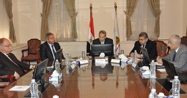 لجنة مراجعة العلوم والرياضيات توصى بأخرى ممثالة للعربى وعلم النفس والفلسفة