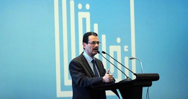 أحمد درويش: الكثير منا يتحرك نحو الرضاء المالى وهو أحد أضلع مثلث الإنسان