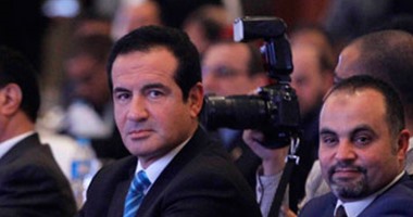 الفنان محمد ثروت يعود من نيويورك