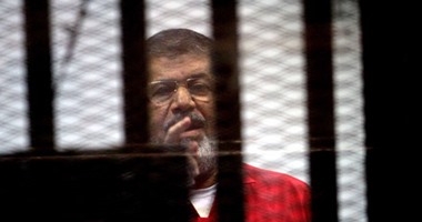 بالصور.. النيابة لقاضى التخابر مع قطر: لا يجب تعطيل الجلسات بسبب مرض محامى المتهم