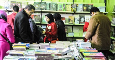هيثم الحاج على: هيئة الكتاب تمنح جوائز للفائزين بمسابقة "شعبى إف أم"