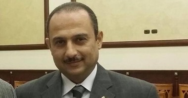 أمين عام نقابة مهندسين القاهرة السابق: سوق العمل يحتاج 12ألف طالب سنويا ومتوسط الخريجين 33 ألف