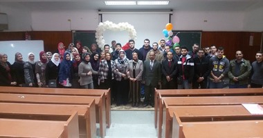 بالصور.. ندوة عن "الإتيكيت والبرتوكول" بجامعة المنصورة