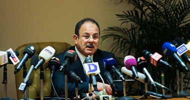 الرسائل العشر من وزير الداخلية: لا تصالح مع الإخوان..الروح المعنوية لضباط سيناء فى السماء..نحترم الأطباء ونرفض التجاوزات..حادث الشاب الإيطالى جنائى..ونلاحق الجناة فى واقعتى الطائرة الروسية وهشام بركات