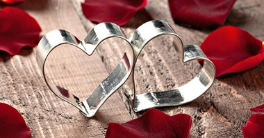ما تجيبلهاش دبدوب ولا خلاط .. 5 هدايا هتخلى "الفلانتين" يقلب بغم