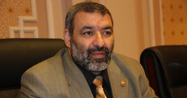 الوفد: الجميع اتفق على ضرورة تعديل الدستور بما فيهم مرسى والإخوان