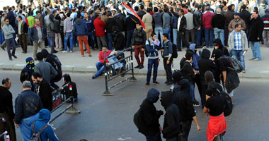 مسيرة الوفد لـ"مرسى": "مصر يا أم ولادك أهم"