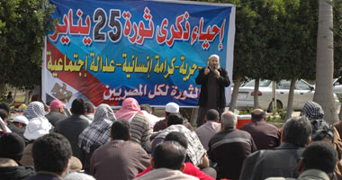 بالصور.. خطيب مدينة الإنتاج الإعلامى: المأجورون يحاولون ترويج الفوضى 