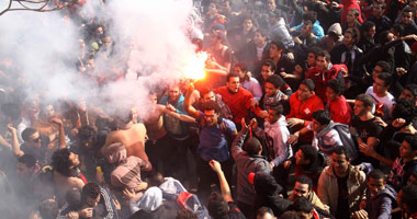 مسيرة "ألتراس ثورجى" تصل إلى العباسية فى طريقها للاتحادية