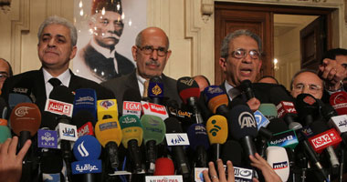 حيثيات استطلاع بى بى سى حول شعبية جبهة الإنقاذ.. رافضون: مطالبها "المجحفة" ستتسبب فى قطع المعونات عن مصر.. مؤيدون: واجهة مشرفة ويتم تشويهها بفعل فاعل.. و"أبو الغار" يطالب بمحاكمة وزير الداخلية فورًا