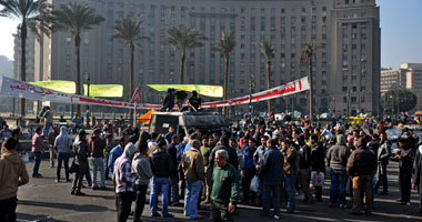نشطاء يشكلون تحالفا بين "ائتلاف" و"اتحاد الثورة".. ويطالبون بـ"العودة للتحرير"