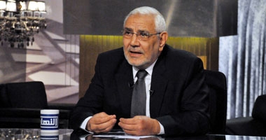 "أبو الفتوح": إذا لم ينصلح مرسى سنخرج لإسقاطه