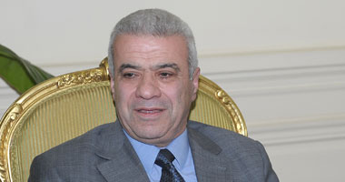 مواطن يتقدم ببلاغ ضد الوزير ومسئولى كهرباء الفيوم