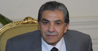 وزير البيئة يبحث تفعيل وحدة الاستثمار البيئى وعودتها للعمل بعد توقفها