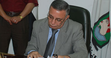 جامعة سوهاج تكرم أبناءها الفائزين بجوائزها العلمية 