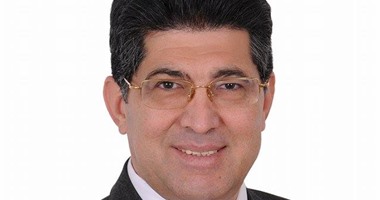 لقاءات لعلاء عبد العال ودينا أباظة بأهالى مصر الجديدة للتعرف على مشاكلهم