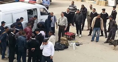 الاشتباه فى وجود قنبلة داخل حقيبة بمجمع مواقف دمنهور تثير ذعر الأهالى