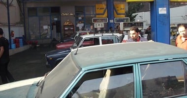 ضبط 10 أطنان وقود داخل محطة رصيف بدون ترخيص بالمنيا