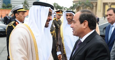 محمد بن زايد ولى عهد أبو ظبى يهنئ السيسى هاتفيا بحلول شهر مضان