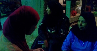 أحلام بسيطة فى اليوم العالمى للمرأة المصرية.. نادية: نفسى يعاملونى زى الكلب اللى مات ويعالجونى من فيروس سى.. بعت ذهبى لأعلم أبنائى ولا نرى اللحمة إلى فى الأعياد.. ونحصل على الأنبوبة بالسيوف والسكاكين