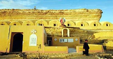 الكنيسة: توقف إجراءات التصالح بين "البيئة" والراهب المحبوس بأزمة وادى الريان
