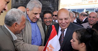 محلب يزور مؤسسة التأهيل الاجتماعى لذوى الاحتياجات الخاصة بقنا
