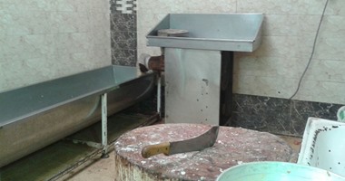 الداخلية تداهم مصانع فى القليوبية وتضبط أطنان أغذية فاسدة 