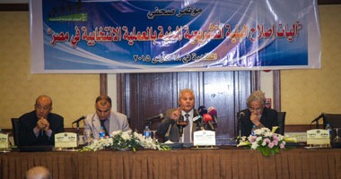 حمدين صباحى: إذا كانت الأحزاب ضعيفة فالدولة رخوة ولا تفى بوعودها