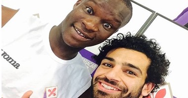 الفيولا يهدد برشلونة ودورتموند وروما بتمديد عقد "باباكار"
