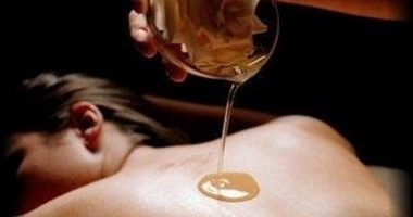 خبيرة فرنسية تنصح بترطيب الجسم ليلا للاستمتاع بنوم هادئ
