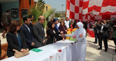 خروج غارمات بعد سداد ديونهن بأموال وزارة الداخلية