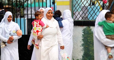 السجينات يحتفلن بعيد الأم باستقبال أطفالهن فى السجون