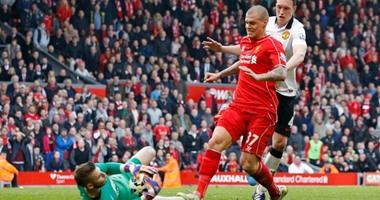 بالفيديو.. سكرتل يحتفل بجنون فى المدرجات بعد تأهل ليفربول لنهائى الكأس